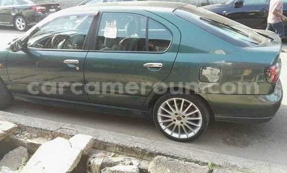 Acheter Import Voiture Nissan Sunny Vert à Douala, Littoral Cameroon Acheter Import Voiture Nissan Sunny Vert à Douala, Littoral Cameroon