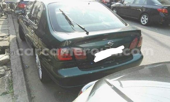 Acheter Import Voiture Nissan Sunny Vert à Douala, Littoral Cameroon Acheter Import Voiture Nissan Sunny Vert à Douala, Littoral Cameroon
