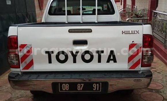 Acheter Import Voiture Toyota Hilux Blanc à Yaoundé, Central Cameroon Acheter Import Voiture Toyota Hilux Blanc à Yaoundé, Central Cameroon