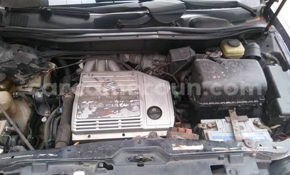 Acheter Import Voiture Lexus RX 350 Bleu à Yaoundé, Central Cameroon Acheter Import Voiture Lexus RX 350 Bleu à Yaoundé, Central Cameroon