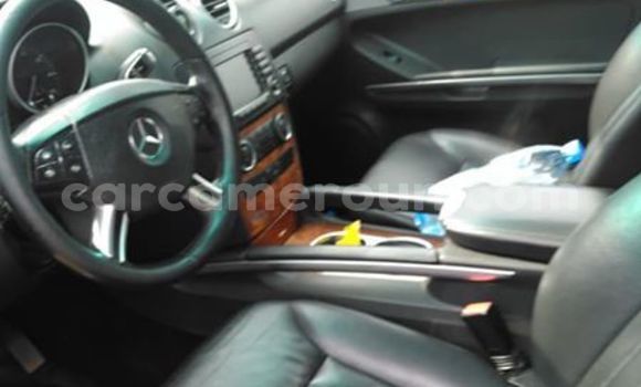 Acheter Import Voiture Mercedes‒Benz ML–Class Noir à Yaoundé, Central Cameroon Acheter Import Voiture Mercedes‒Benz ML–Class Noir à Yaoundé, Central Cameroon