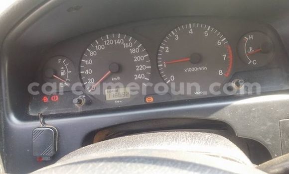 Acheter Import Voiture Toyota Avensis Gris à Yaoundé, Central Cameroon Acheter Import Voiture Toyota Avensis Gris à Yaoundé, Central Cameroon
