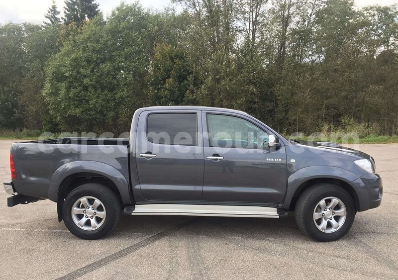 Big with watermark toyota hilux littoral cameroon douala 20553