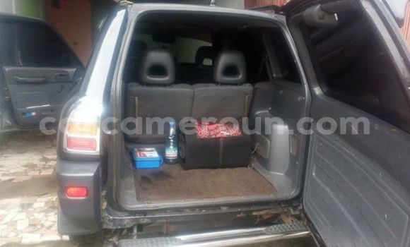 Acheter Import Voiture Toyota RAV4 Noir à Yaoundé, Central Cameroon Acheter Import Voiture Toyota RAV4 Noir à Yaoundé, Central Cameroon
