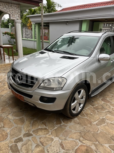Big with watermark mercedes benz ml class south cameroon kribi 20593