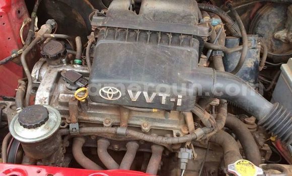 Acheter Import Voiture Toyota Yaris Rouge à Yaoundé, Central Cameroon Acheter Import Voiture Toyota Yaris Rouge à Yaoundé, Central Cameroon