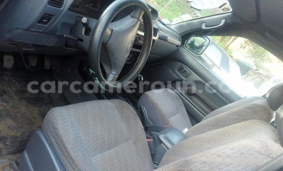 Sayi Imported Toyota Land Cruiser Prado Red Mota in Yaounde a Babban Kamaru Sayi Imported Toyota Land Cruiser Prado Red Mota in Yaounde a Babban Kamaru