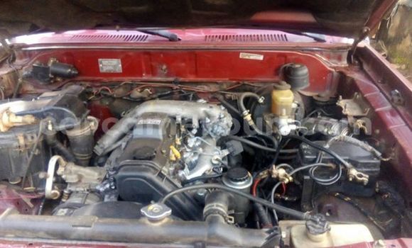 Sayi Imported Toyota Land Cruiser Prado Red Mota in Yaounde a Babban Kamaru Sayi Imported Toyota Land Cruiser Prado Red Mota in Yaounde a Babban Kamaru