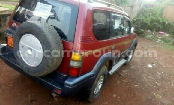 Sayi Imported Toyota Land Cruiser Prado Red Mota in Yaounde a Babban Kamaru Sayi Imported Toyota Land Cruiser Prado Red Mota in Yaounde a Babban Kamaru