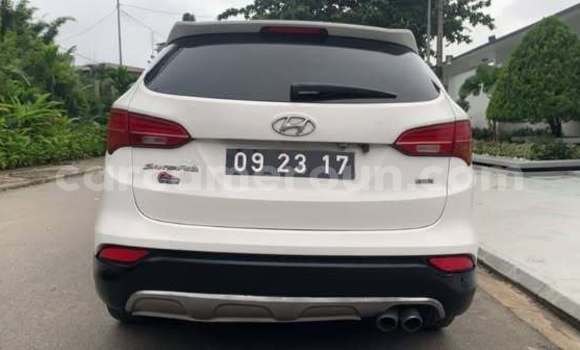 Acheter Occasion Voiture Hyundai Santa Fe Autre à Douala, Littoral Cameroon Acheter Occasion Voiture Hyundai Santa Fe Autre à Douala, Littoral Cameroon