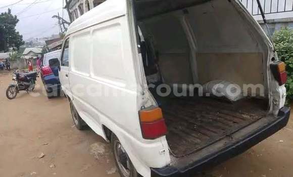 Acheter Occasion Voiture Toyota Land Cruiser Autre à Douala, Littoral Cameroon Acheter Occasion Voiture Toyota Land Cruiser Autre à Douala, Littoral Cameroon