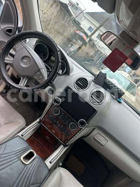 Big with watermark mercedes viano littoral cameroon douala 20694