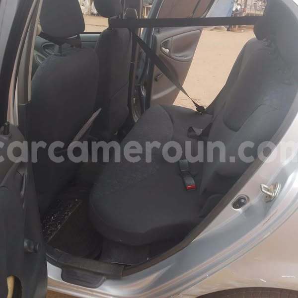 Big with watermark toyota yaris littoral cameroon douala 20697
