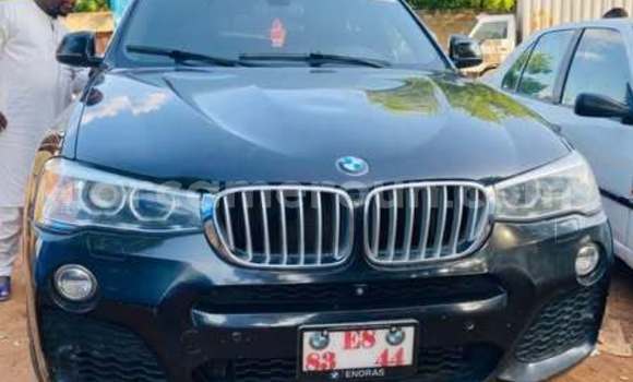 Sayi Na hannu BMW 1M Sauran Mota in Yaounde a Babban Kamaru Sayi Na hannu BMW 1M Sauran Mota in Yaounde a Babban Kamaru