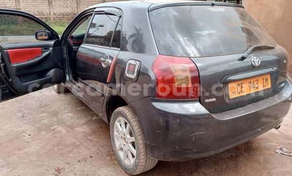Sayi Na hannu Toyota Corolla Sauran Mota in Yaounde a Babban Kamaru Sayi Na hannu Toyota Corolla Sauran Mota in Yaounde a Babban Kamaru