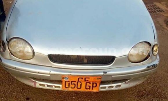 Sayi Imported Toyota Corolla Azurfa Mota in Yaounde a Babban Kamaru Sayi Imported Toyota Corolla Azurfa Mota in Yaounde a Babban Kamaru
