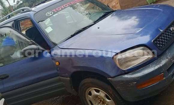 Sayi Na hannu Toyota RAV4 Sauran Mota in Yaounde a Babban Kamaru Sayi Na hannu Toyota RAV4 Sauran Mota in Yaounde a Babban Kamaru