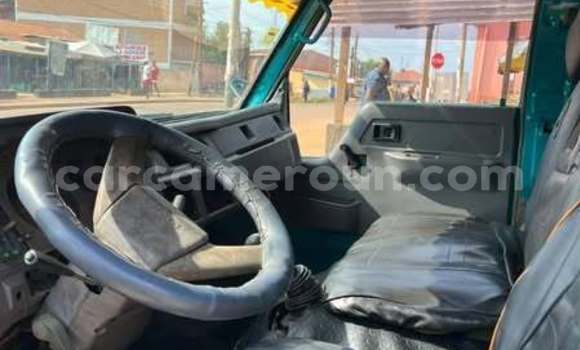 Sayi Na hannu Toyota Dyna Sauran Mota in Douala a Ƙasar Kamaru Sayi Na hannu Toyota Dyna Sauran Mota in Douala a Ƙasar Kamaru