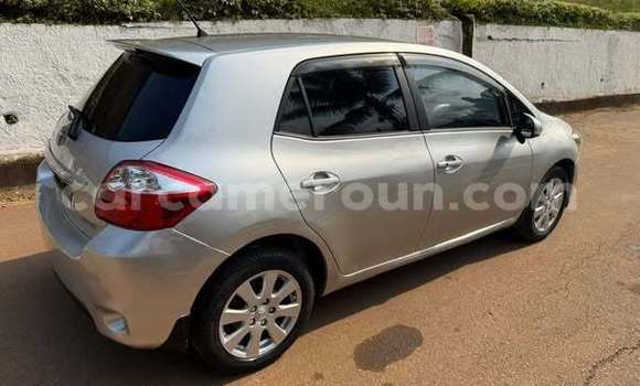 Sayi Na hannu Toyota Auris Sauran Mota in Douala a Ƙasar Kamaru Sayi Na hannu Toyota Auris Sauran Mota in Douala a Ƙasar Kamaru
