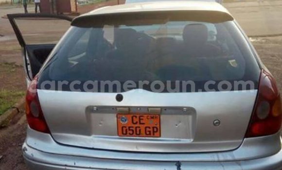 Sayi Imported Toyota Corolla Azurfa Mota in Yaounde a Babban Kamaru Sayi Imported Toyota Corolla Azurfa Mota in Yaounde a Babban Kamaru