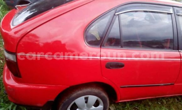 Sayi Imported Toyota Starlet Red Mota in Yaounde a Babban Kamaru Sayi Imported Toyota Starlet Red Mota in Yaounde a Babban Kamaru