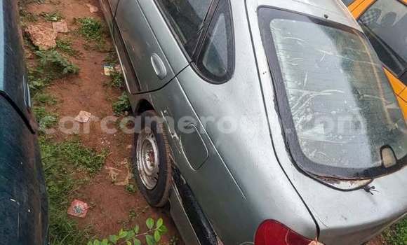 Acheter Occasion Voiture Toyota Avensis Gris à Yaoundé, Central Cameroon Acheter Occasion Voiture Toyota Avensis Gris à Yaoundé, Central Cameroon
