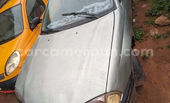 Acheter Occasion Voiture Toyota Avensis Gris à Yaoundé, Central Cameroon Acheter Occasion Voiture Toyota Avensis Gris à Yaoundé, Central Cameroon