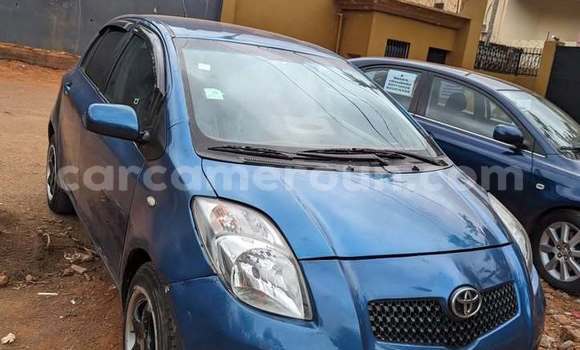Buy Used Toyota Yaris Blue Car in Yaounde in Central Cameroon