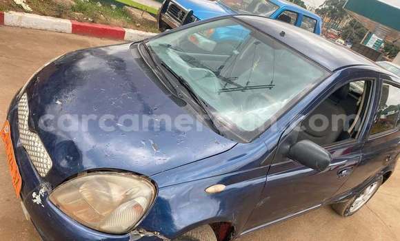 Acheter Occasion Voiture Toyota Yaris Bleu à Yaoundé, Central Cameroon Acheter Occasion Voiture Toyota Yaris Bleu à Yaoundé, Central Cameroon