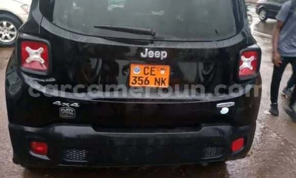 Sayi Na hannu Jeep Renegade Black Mota in Yaounde a Babban Kamaru Sayi Na hannu Jeep Renegade Black Mota in Yaounde a Babban Kamaru