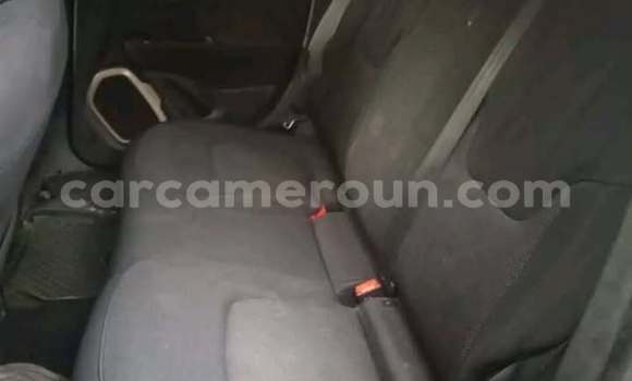 Sayi Na hannu Jeep Renegade Black Mota in Yaounde a Babban Kamaru Sayi Na hannu Jeep Renegade Black Mota in Yaounde a Babban Kamaru