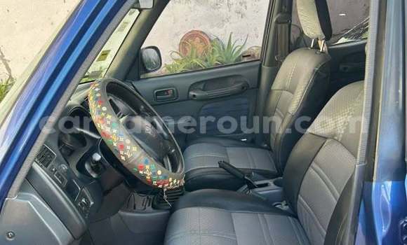 Acheter Occasion Voiture Toyota RAV4 Bleu à Yaoundé, Central Cameroon Acheter Occasion Voiture Toyota RAV4 Bleu à Yaoundé, Central Cameroon