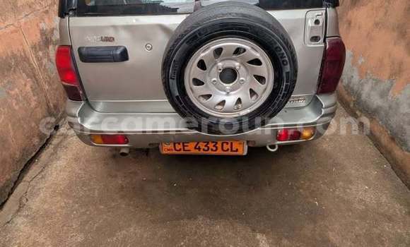 Acheter Occasion Voiture Suzuki Grand Vitara Gris à Yaoundé, Central Cameroon Acheter Occasion Voiture Suzuki Grand Vitara Gris à Yaoundé, Central Cameroon