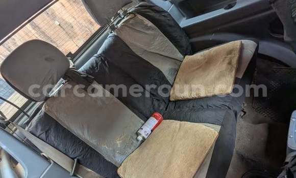 Acheter Occasion Voiture Suzuki Grand Vitara Gris à Yaoundé, Central Cameroon Acheter Occasion Voiture Suzuki Grand Vitara Gris à Yaoundé, Central Cameroon