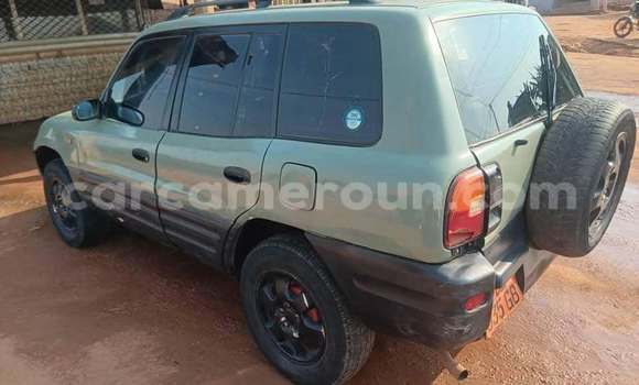 Acheter Occasion Voiture Toyota RAV4 Gris à Yaoundé, Central Cameroon Acheter Occasion Voiture Toyota RAV4 Gris à Yaoundé, Central Cameroon