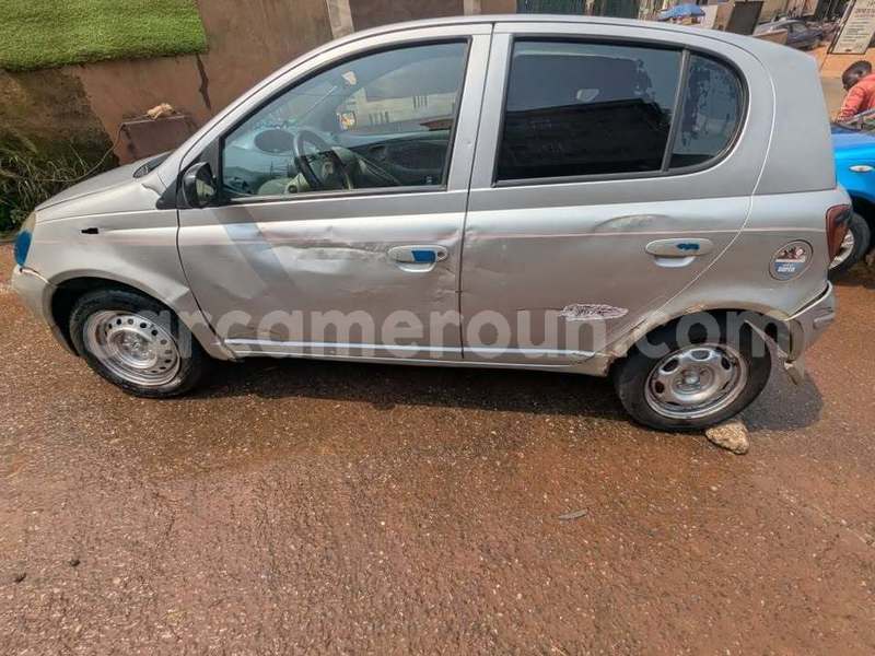 Big with watermark toyota yaris central cameroon yaounde 20775