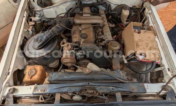 Acheter Occasion Voiture Toyota Pickup Blanc à Yaoundé, Central Cameroon Acheter Occasion Voiture Toyota Pickup Blanc à Yaoundé, Central Cameroon