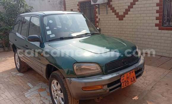 Acheter Occasion Voiture Toyota RAV4 Vert à Yaoundé, Central Cameroon