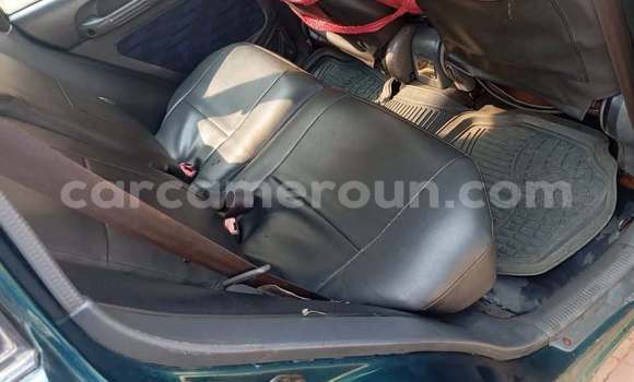 Sayi Na hannu Toyota RAV4 Green Mota in Yaounde a Babban Kamaru Sayi Na hannu Toyota RAV4 Green Mota in Yaounde a Babban Kamaru