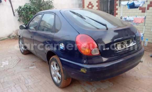 Sayi Na hannu Toyota Corolla Black Mota in Yaounde a Babban Kamaru