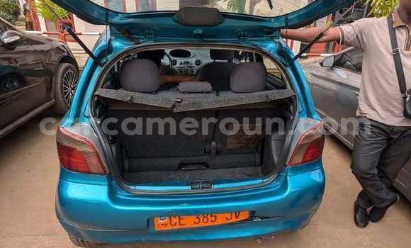 Acheter Occasion Voiture Toyota Yaris Bleu à Yaoundé, Central Cameroon Acheter Occasion Voiture Toyota Yaris Bleu à Yaoundé, Central Cameroon