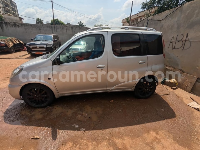 Big with watermark toyota yaris central cameroon yaounde 20786