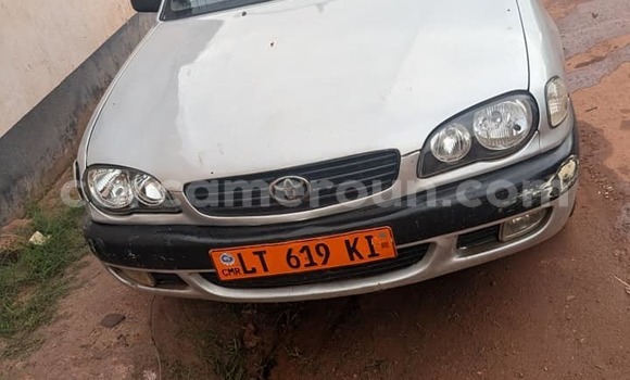 Acheter Occasion Voiture Toyota Corolla Gris à Yaoundé, Central Cameroon