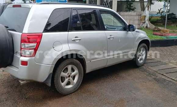 Sayi Na hannu Suzuki Vitara Azurfa Mota in Yaounde a Babban Kamaru Sayi Na hannu Suzuki Vitara Azurfa Mota in Yaounde a Babban Kamaru