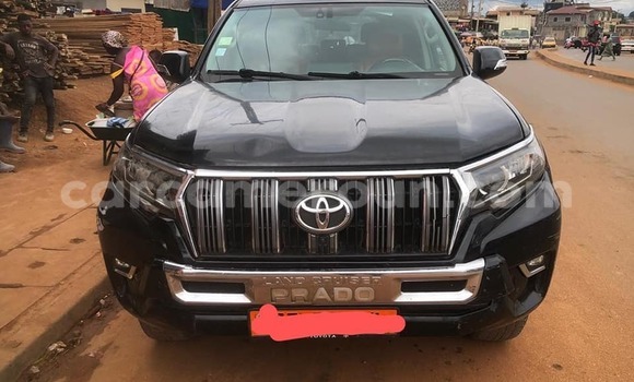 Acheter Occasion Voiture Toyota Land Cruiser Prado Noir à Yaoundé, Central Cameroon