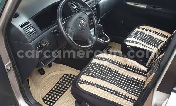 Acheter Occasion Voiture Toyota Corolla Gris à Yaoundé, Central Cameroon Acheter Occasion Voiture Toyota Corolla Gris à Yaoundé, Central Cameroon