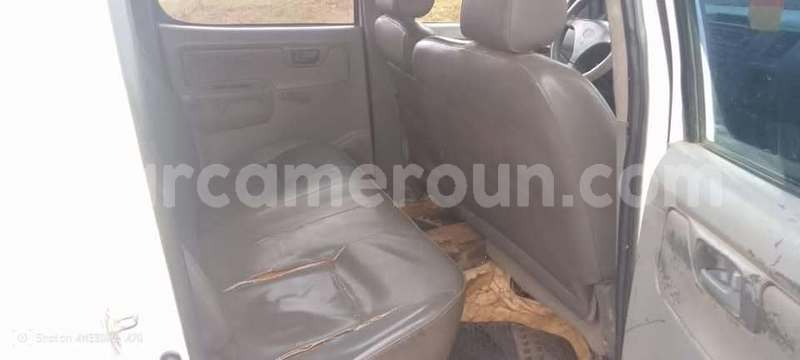 Big with watermark toyota hilux central cameroon yaounde 20796