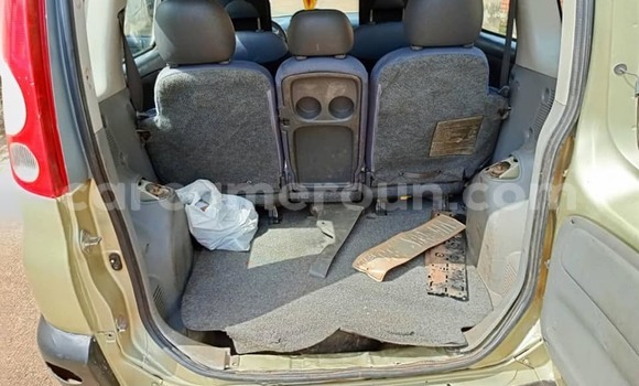 Acheter Occasion Voiture Toyota Sienna Autre à Yaoundé, Central Cameroon Acheter Occasion Voiture Toyota Sienna Autre à Yaoundé, Central Cameroon