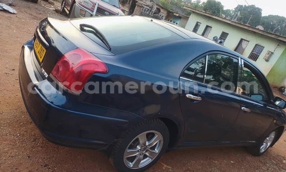 Acheter Occasion Voiture Toyota Avensis Bleu à Yaoundé, Central Cameroon Acheter Occasion Voiture Toyota Avensis Bleu à Yaoundé, Central Cameroon