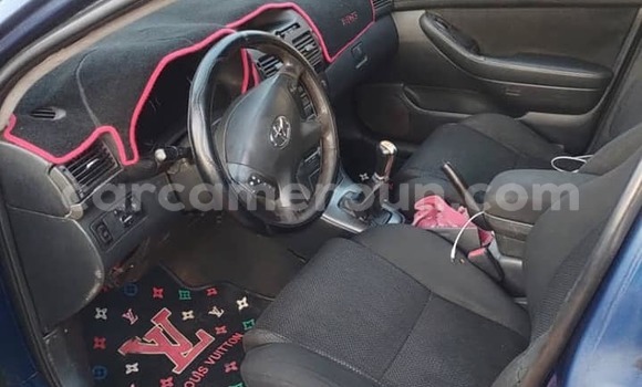 Acheter Occasion Voiture Toyota Avensis Bleu à Yaoundé, Central Cameroon Acheter Occasion Voiture Toyota Avensis Bleu à Yaoundé, Central Cameroon